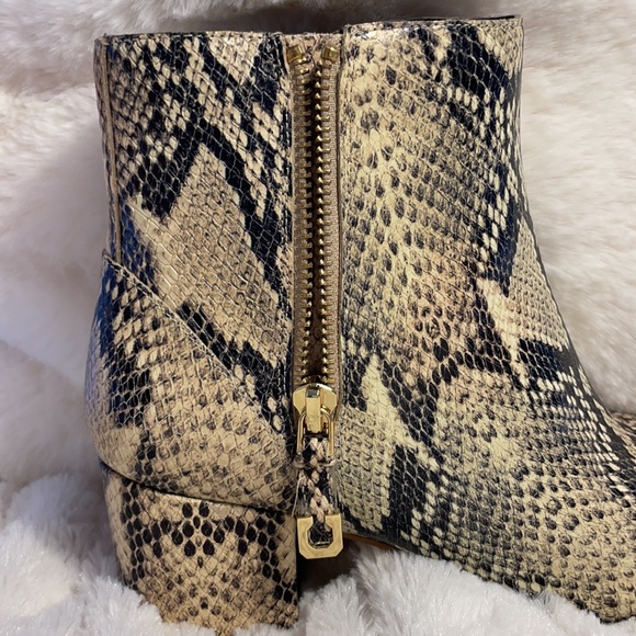 Cole Haan Eva Bootie Leather Embossed Snakeskin - Picture 9 of 17